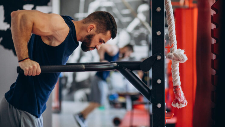 Avoid These 7 Strength Training Mistakes if You Want to Stay Fit After 40